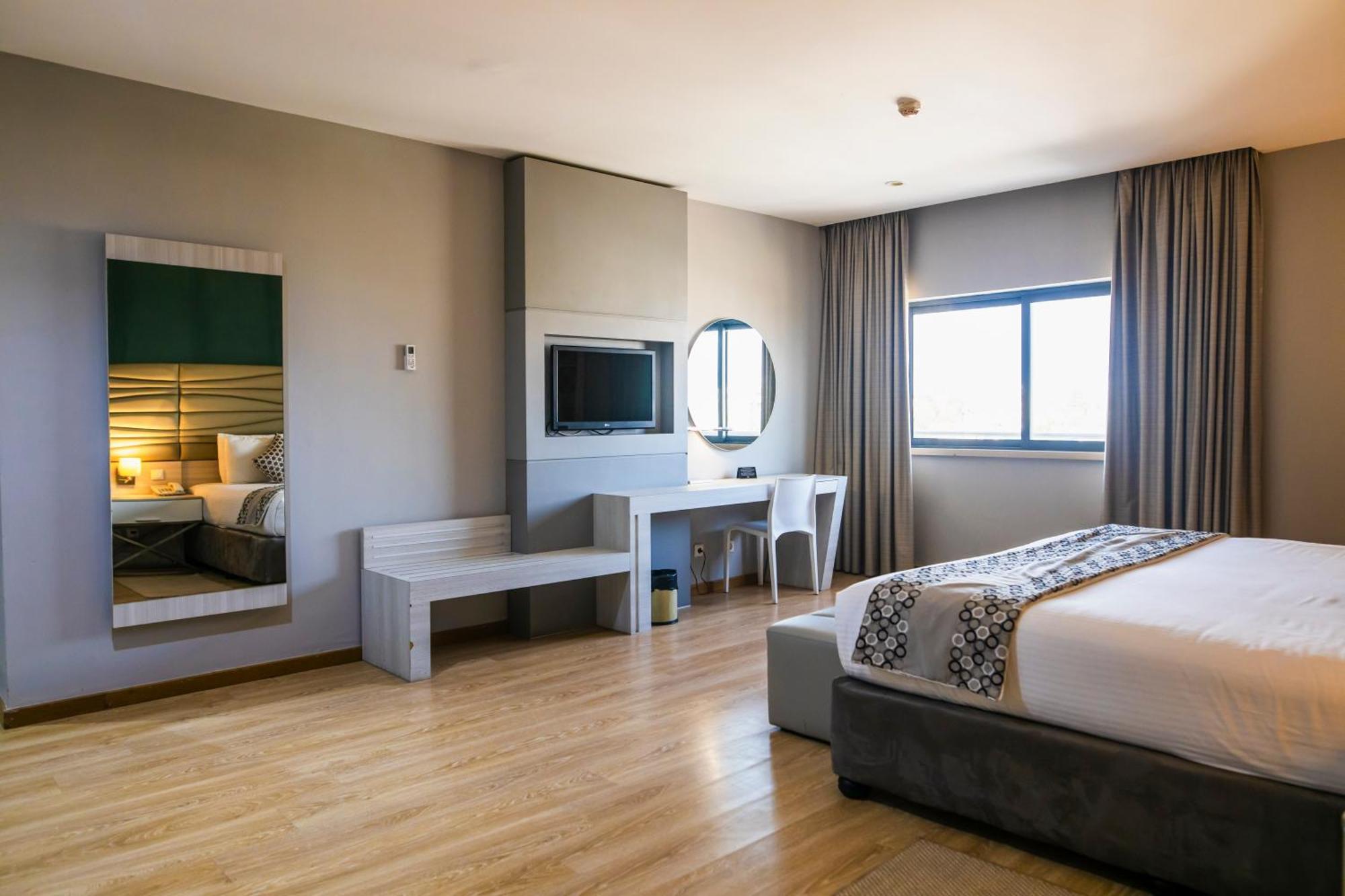Hotel Maputo Lda Екстериор снимка