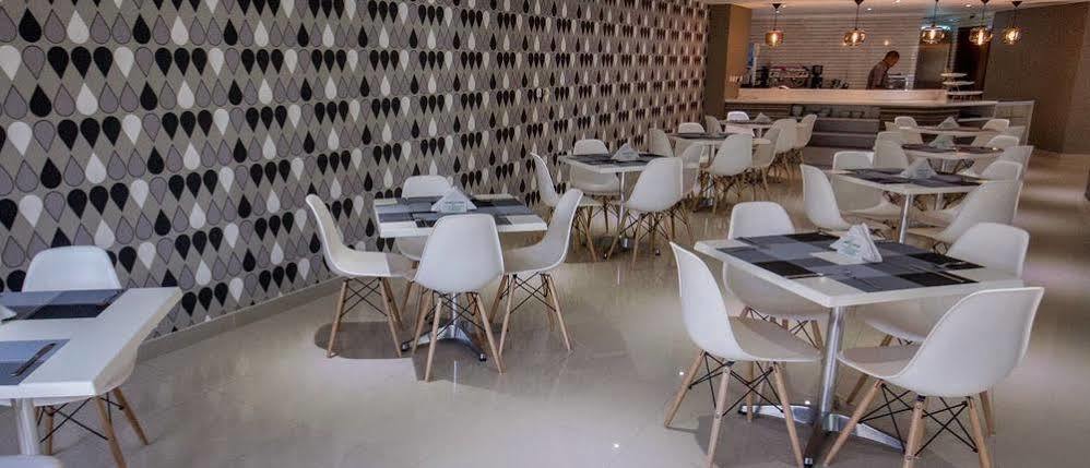 Hotel Maputo Lda Екстериор снимка